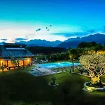 La Corte With Amazing Pool And Garden
