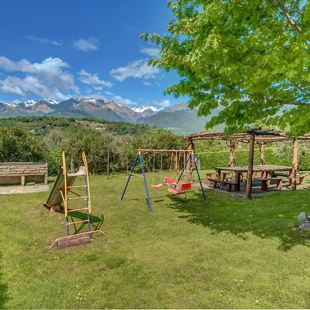 Вилла La Corte With Amazing Pool And Garden