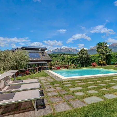 La Corte With Amazing Pool And Garden Вилла
