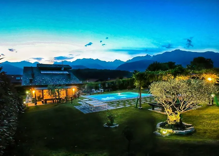 La Corte With Amazing Pool And Garden