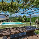 Villa La Corte With Amazing Pool And Garden