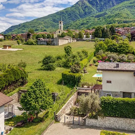 La Corte With Amazing Pool And Garden Villa