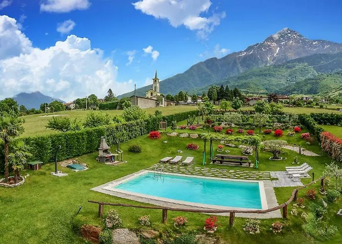 La Corte With Amazing Pool And Garden Villa Colico