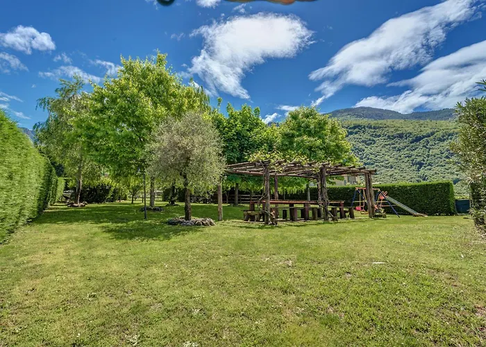 La Corte With Amazing Pool And Garden Villa Colico